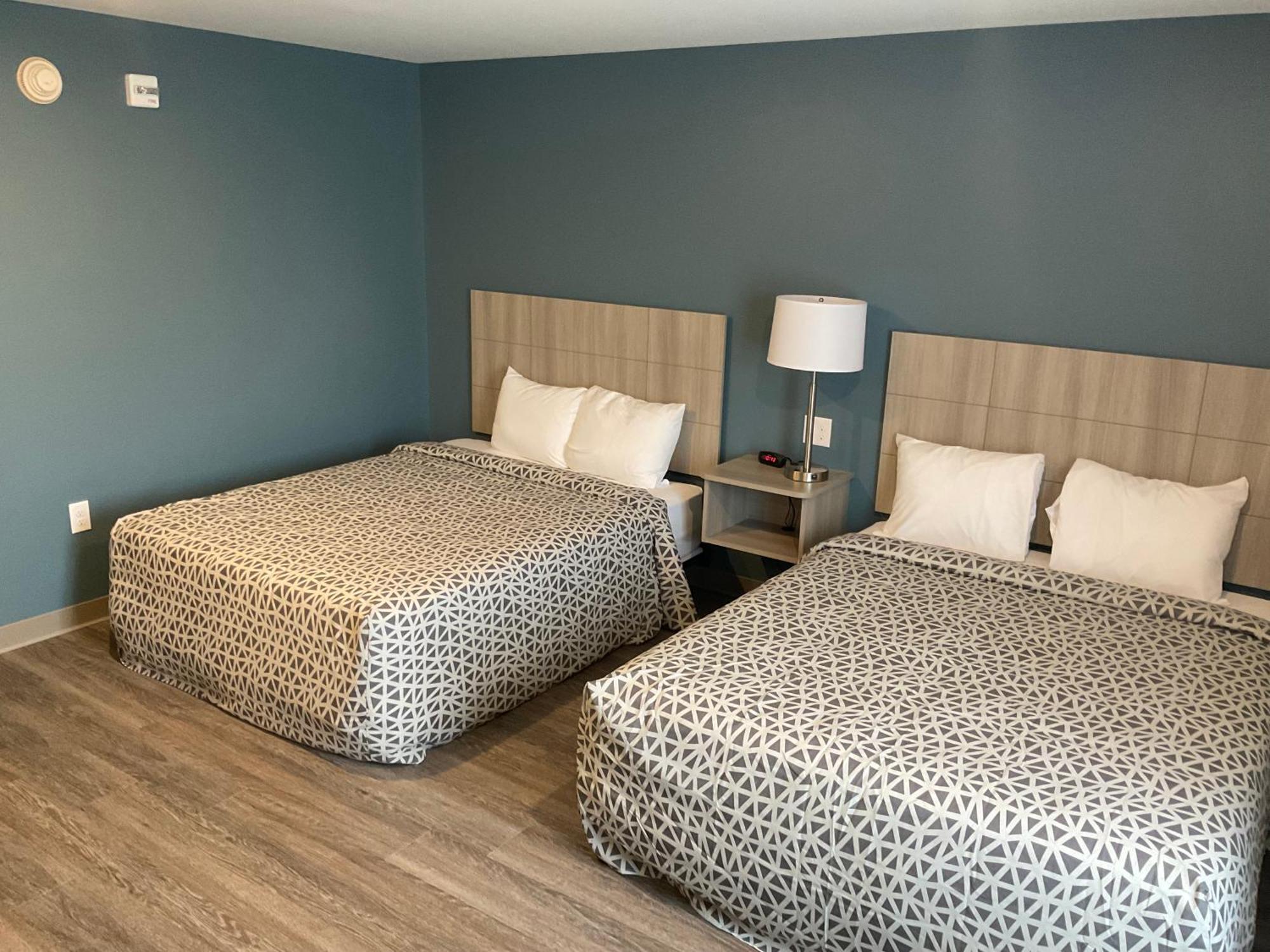 Woodspring Suites Charlotte Airport Exterior photo